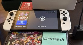 Good
													Nintendo Switch - OLED - White, 64 GB, photo 2 of 3