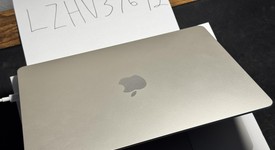Mint
													MacBook Air 2025 (M4) - 13" - Apple M4, Starlight, 1 TB, 16 GB, photo 2 of 8