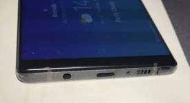 Mint
													Samsung Galaxy Note 9 - Unlocked Non-US, Black, 128 GB, 6 GB, SM-N9600, photo 5 of 9