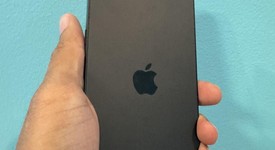Good
													Apple iPhone 16e - Boost, Black, 128 GB, A3212, photo 2 of 6