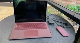 Good
													Microsoft Surface Laptop 2 - I5, Burgundy, 256 GB, 8 GB, photo 2 of 13