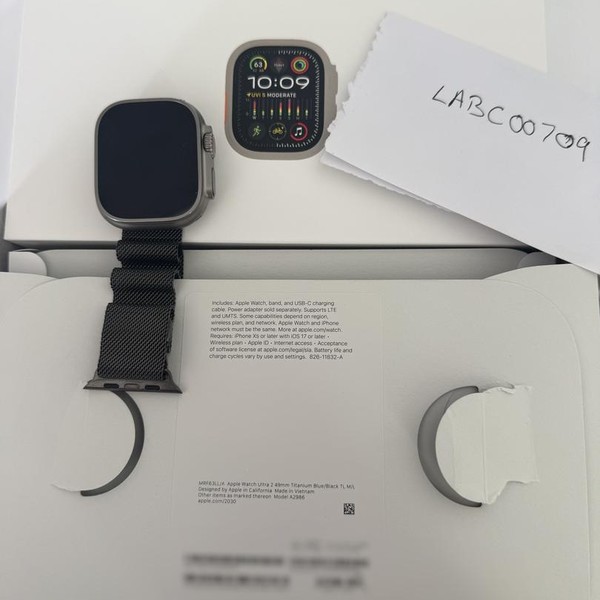 Apple Watch Ultra 2 49mm - Unlocked, Black, A2986