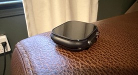 Mint
													Apple Watch Ultra 3 49mm - Unlocked, Black, A3281, photo 2 of 6