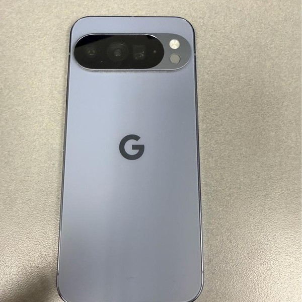 Google Pixel 10 Pro XL - Unlocked, 256 GB, Moonstone, GUL82