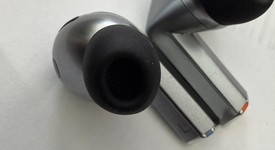 Used
													Samsung Galaxy Buds3 Pro - Silver, photo 4 of 14