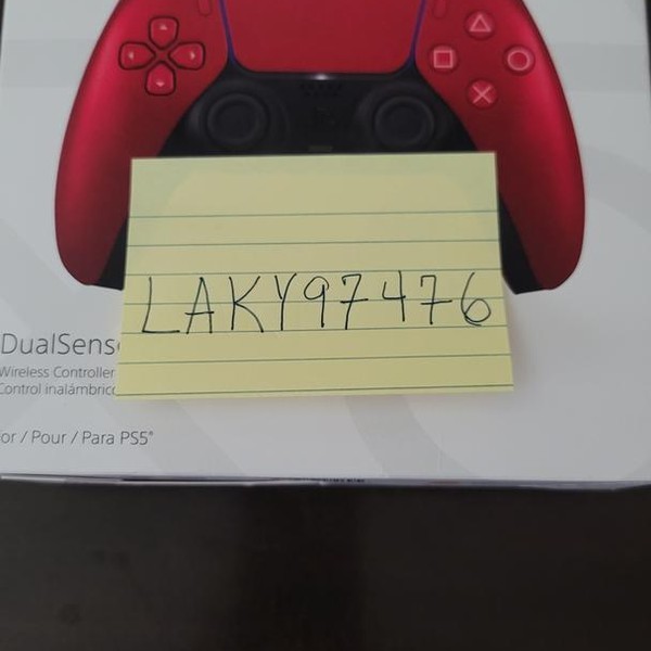 DualSense Wireless Controller - Red