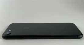 Fair
													Apple iPhone 7 - AT&T, Black, 32 GB, A1778, photo 6 of 6