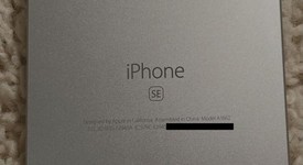 Good
													Apple iPhone SE 1st Gen 2016 - Unlocked, Grey, 32 GB, A1662, photo 4 of 10