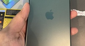 Mint
													Apple iPhone 11 Pro Max - Unlocked, Green, 64 GB, A2161, photo 2 of 7