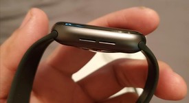 Mint
													Apple Watch Series 4 44mm - Gray, A1978 - GPS, Aluminum, photo 5 of 5