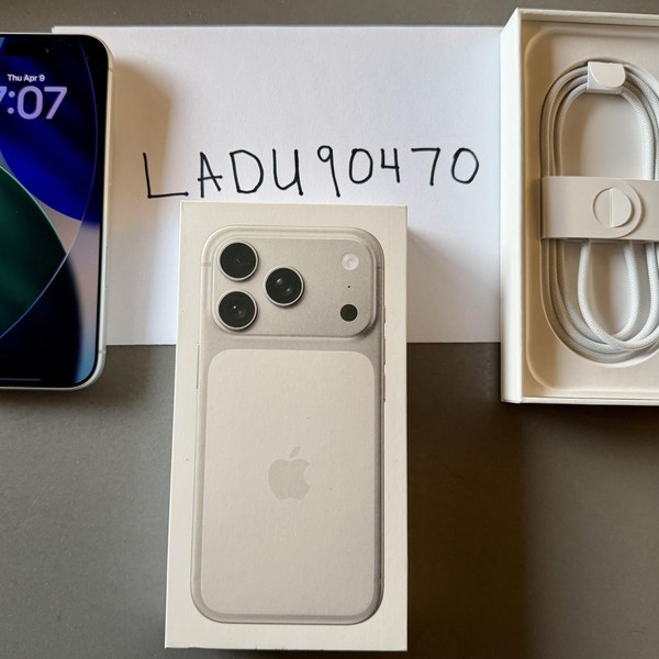 Apple iPhone 17 Pro - Unlocked, 512 GB, Silver, A3256