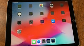 Good
													Apple iPad Pro 12.9" 1st Gen 2015 - Wi-Fi, Gray, 128 GB, A1584, 1st Gen 2015, photo 1 of 3