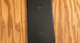Good
													Apple iPhone 7 Plus - Other, Black, 128 GB, 3 GB, photo 2 of 8