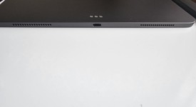 Mint
													Apple iPad Pro 12.9" 4th Gen 2020 - Unlocked, Gray, 128 GB, A2069, photo 4 of 6
