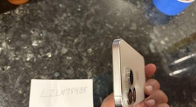 Mint
													Apple iPhone 15 Pro - Unlocked, White, 128 GB, A2848, photo 2 of 7