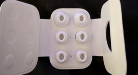 Used
													Apple AirPods Pro 2 - USB-C, photo 5 of 17