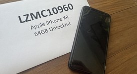 Good
													Apple iPhone Xr - Unlocked, Black, 64 GB, A1984, photo 3 of 5