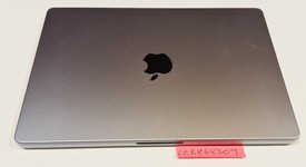 Good
													MacBook Pro 2021 - 14" - Apple M1 Pro 8-core, Gray, 512 GB, 16 GB, photo 4 of 8
