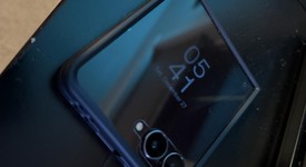 Mint
													Samsung Galaxy Z Flip7 - AT&T, Coral, 256 GB, 12 GB, SM-F766U, photo 3 of 6