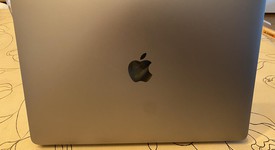 Good
													MacBook Air 2018 - 13" - I5, Gray, 128 GB, 8 GB, photo 4 of 7