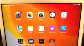Good
													Apple iPad 8th Gen - Wi-Fi, Silver, 32 GB, A2270, photo 4 of 8