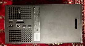 Good
													Xbox Series X (2020) - Black, 1 TB, standard, photo 3 of 7