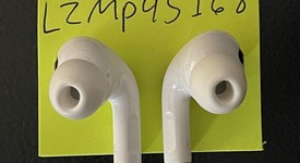 Used
													Apple AirPods Pro - Wireless Case, photo 5 of 5