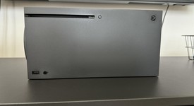 Mint
													Xbox Series X (2020) - Black, 1 TB, standard, photo 4 of 9