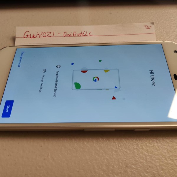 Google Pixel XL - Unlocked, 128 GB, Silver, 4 GB, Google Edition