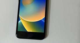 Good
													Apple iPhone SE 3rd Gen 2022 - Unlocked, Midnight, 128 GB, A2595, photo 1 of 8