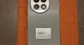 Good
													OnePlus 13R - Unlocked, Astral Trail, 256 GB, 12 GB, photo 3 of 10