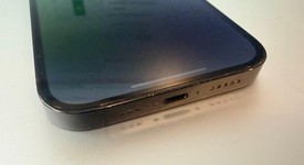 Mint
													Apple iPhone 14 Pro - Unlocked, Black, 128 GB, A2650, photo 3 of 9