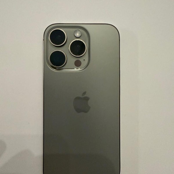 Apple iPhone 16 Pro - Unlocked, 256 GB, Natural, A3083