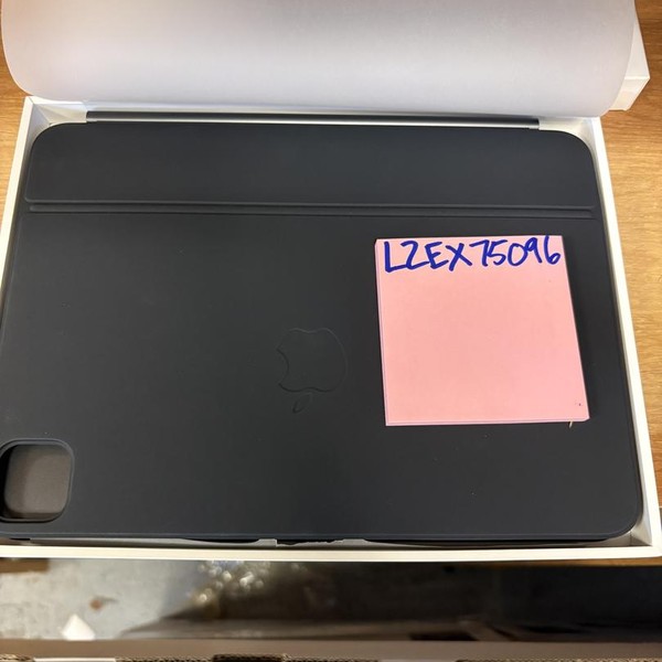 Apple Magic Keyboard Folio - Black