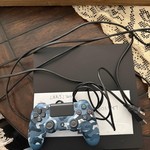Mint PlayStation 4 Slim - 1 TB, Black