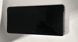 Mint
													Samsung Galaxy S10 Plus - Unlocked, Black, 128 GB, 8 GB, SM-G975U1, photo 1 of 2