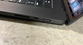 Good
													MacBook Pro Late 2023 (M3) - 16" - Apple M3 Max 16-core, Black, 2 TB, 64 GB, 40-core GPU, photo 2 of 12