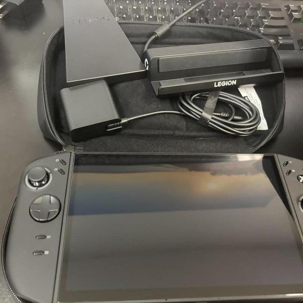 Lenovo Legion Go (Gen 2) - 1 TB, Black, 32 GB, AMD Ryzen Z2  Extreme