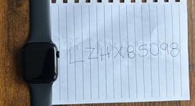 Good
													Apple Watch SE 2nd Gen 44mm - Unlocked, Midnight, A2727 - Cellular, Aluminum, photo 2 of 4
