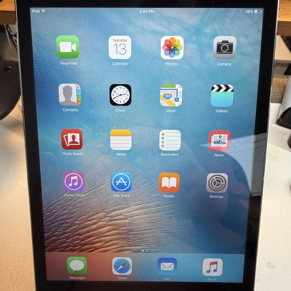 Apple iPad Mini - Wi-Fi, 16 GB, Black