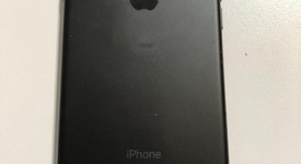 Good
													Apple iPhone 7 - Unlocked, Black, 32 GB, A1660, photo 3 of 5