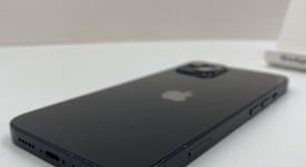 Fair
													Apple iPhone 13 - Unlocked, Midnight, 128 GB, A2482, photo 4 of 7