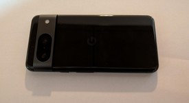 Good
													Google Pixel 8 - Unlocked, Obsidian, 128 GB, 8 GB, G9BQD, Sub-6 5G, photo 5 of 7
