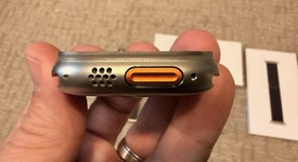 Mint
													Apple Watch Ultra 2 49mm - Unlocked, Natural, A2986, photo 5 of 10