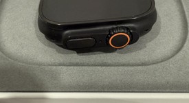 Mint
													Apple Watch Ultra 2 49mm - Unlocked, Black, A2986, photo 4 of 12