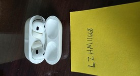 Used
													Apple AirPods Pro 2nd Gen - Lightning, photo 5 of 5