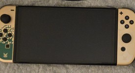 Good
													Nintendo Switch - OLED - White, 64 GB, The Legend of Zelda: Tears of the Kingdom Edition, photo 5 of 17