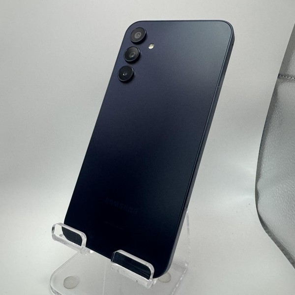 Samsung Galaxy A15 5G - TracFone, 64 GB, Black & Blue, 4 GB