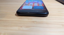 Good
													Apple iPhone SE 3rd Gen 2022 - T-Mobile, Midnight, 64 GB, A2595, photo 5 of 14