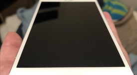 Good
													Apple iPhone 7 Plus - Sprint, Silver, 32 GB, A1661, photo 3 of 9